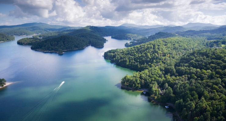 Can You Boat on Lake Glenville